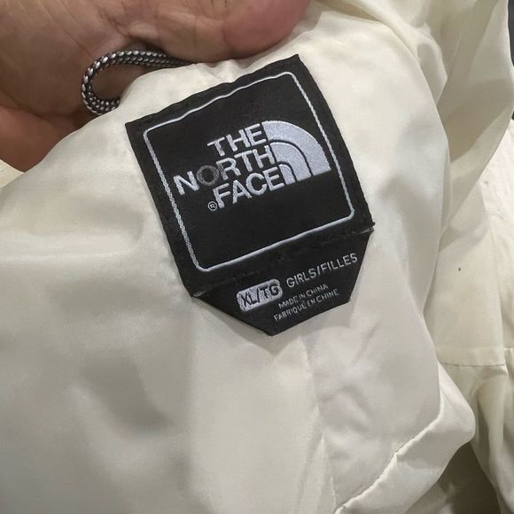 The north face down jacket - Picture 8 of 15